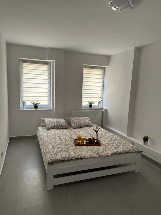 Apartament Medalionow Z Parkingiem Appartement Lublin Buitenkant foto